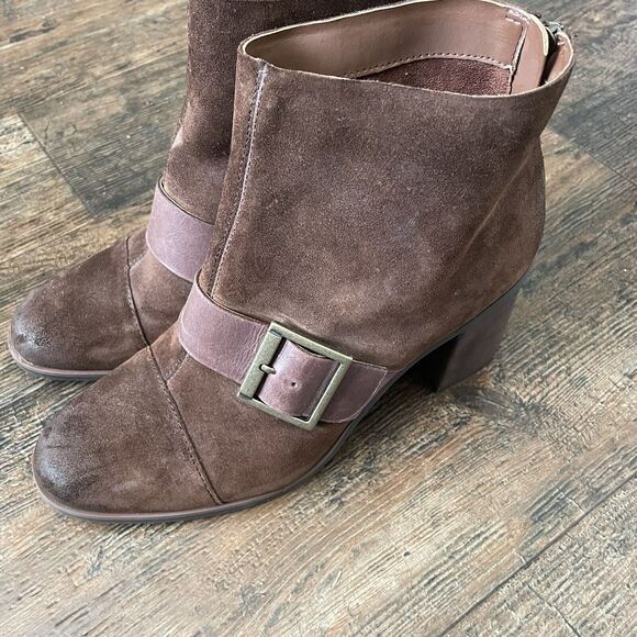 Korks Boots by Kork Ease Sz 10M Denoon Brown Suede Buckle Heeled Booties Ankle - Picture 3 of 11